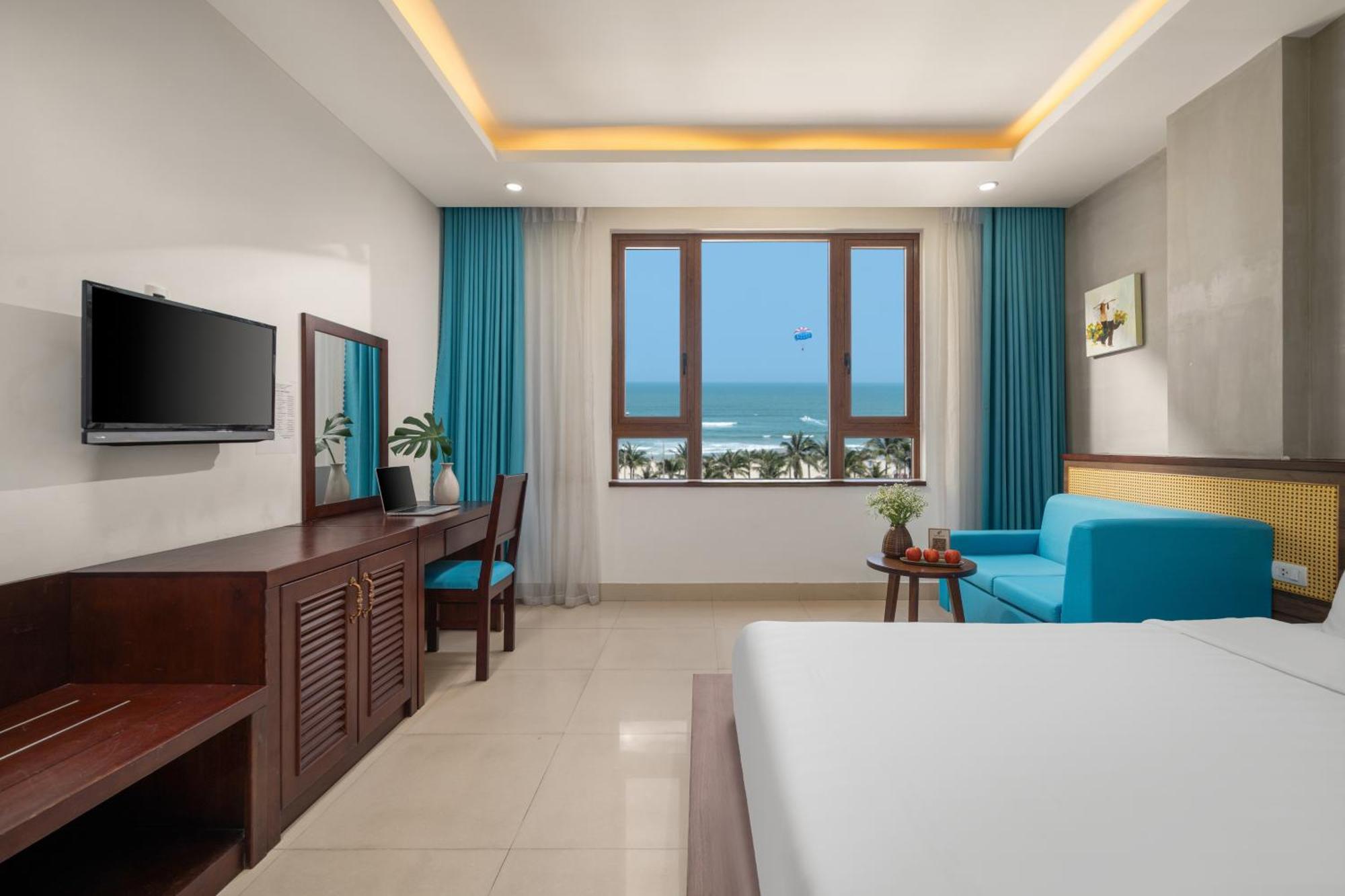 Platinum Beach Hotel & Apartment Дананг Экстерьер фото